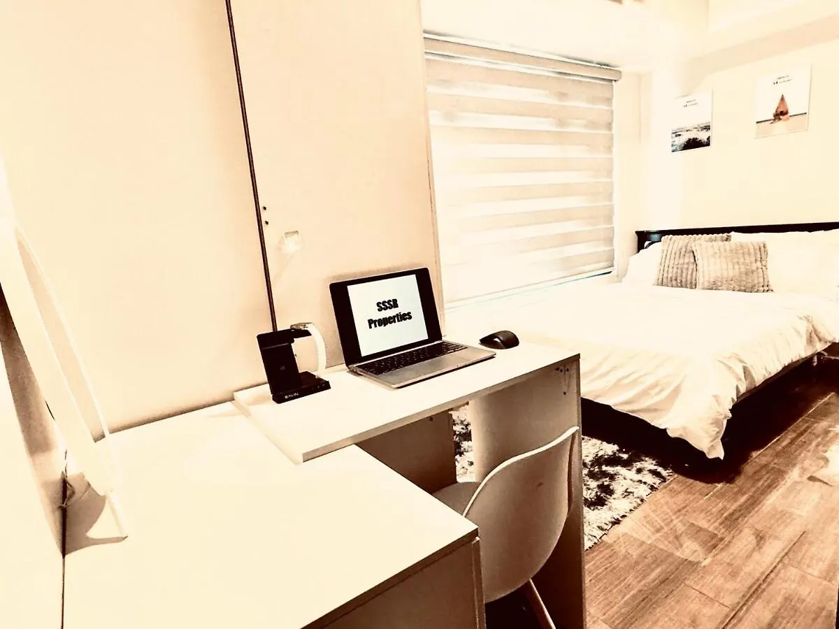 Luxurious 2 Bedroom Oasis In Air Residences With Bar Ktv And Games Manila Apartment