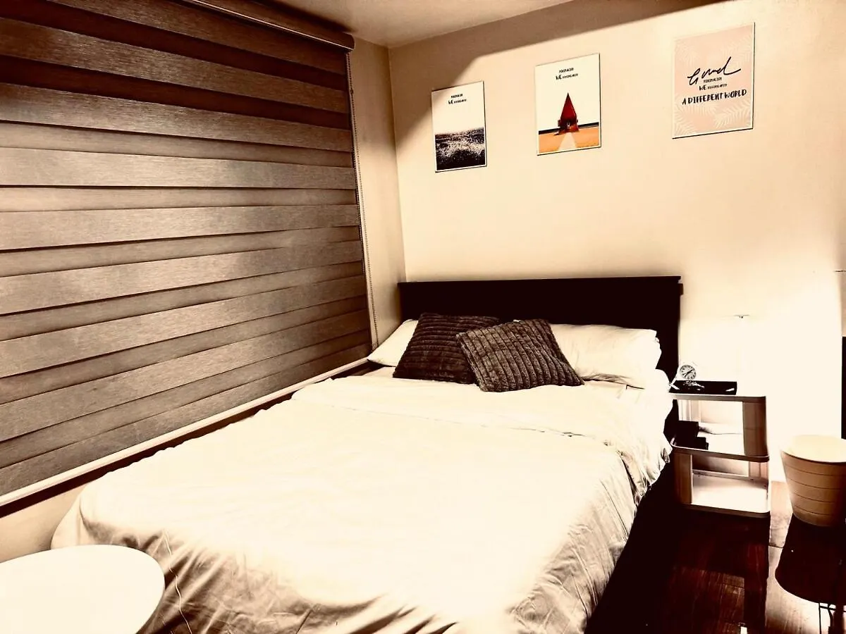 Apartment Luxurious 2 Bedroom Oasis In Air Residences With Bar Ktv And Games Manila
