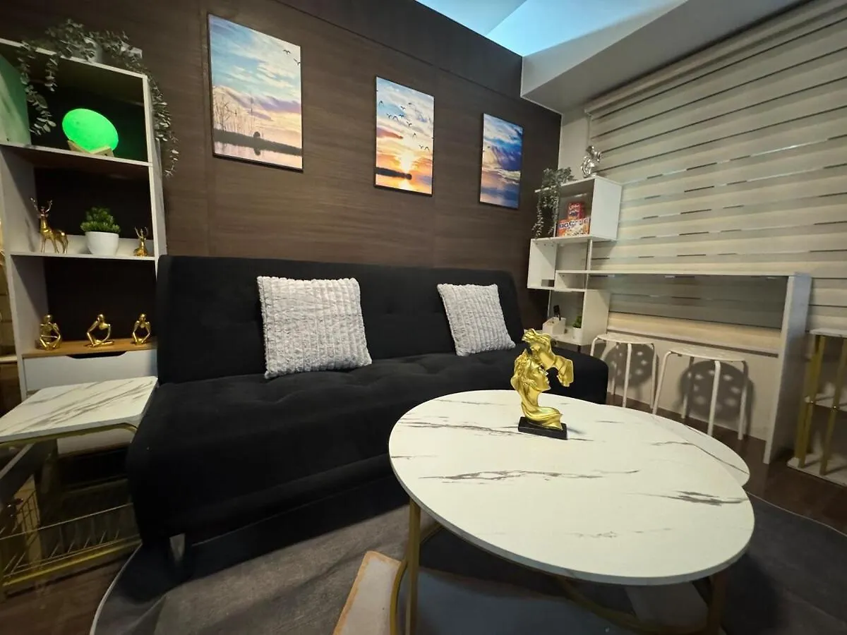 Luxurious 2 Bedroom Oasis In Air Residences With Bar Ktv And Games Manila Apartment